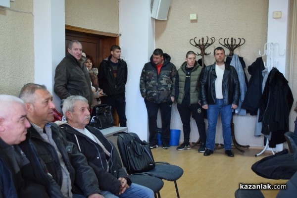 Общински съвет – Казанлък на извънредно заседание днес