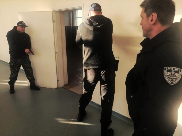 Стажанти от ЦСПП – Казанлък участваха в практическо занятие, свързано с тактически действия по осъществяване на полицейски правомощия