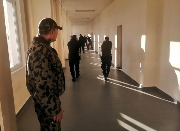 Стажанти от ЦСПП – Казанлък участваха в практическо занятие, свързано с тактически действия по осъществяване на полицейски правомощия