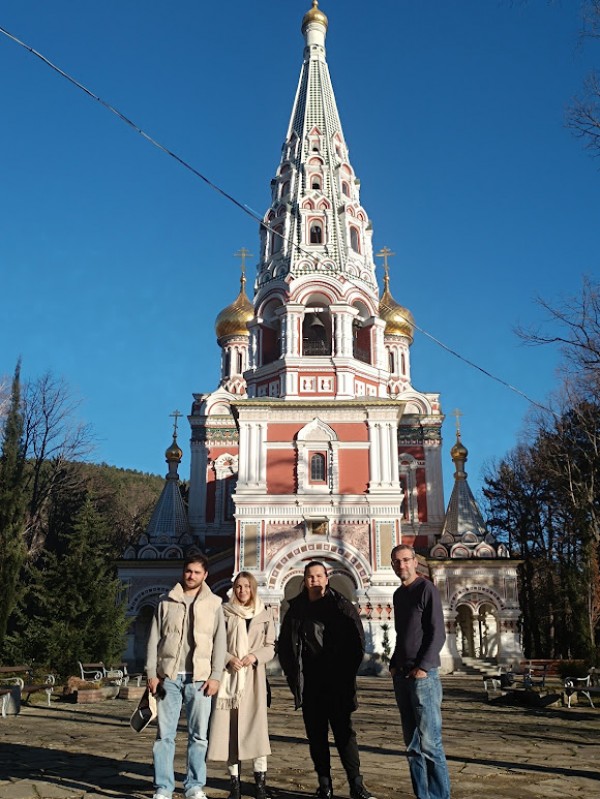 Петима нови доброволци от Грузия ще пристигнат в Казанлък до април