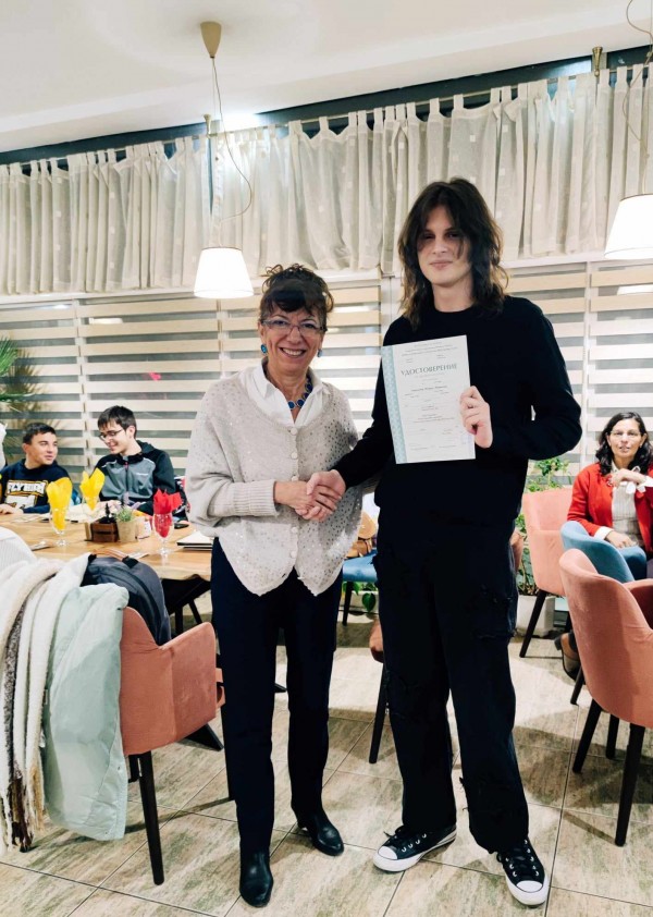 Записваме за курс „Програмист“ с двуседмично обучение в Португалия