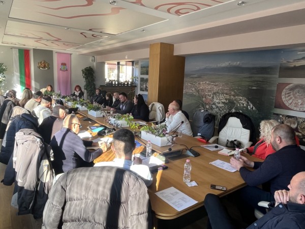 Кметски полуден 