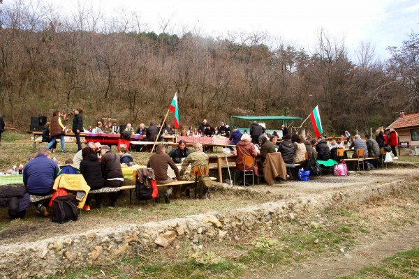 По стар обичай, Шипка отбеляза Трифон Зарезан