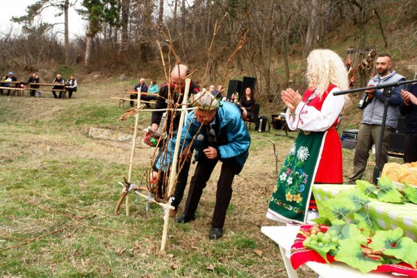 По стар обичай, Шипка отбеляза Трифон Зарезан