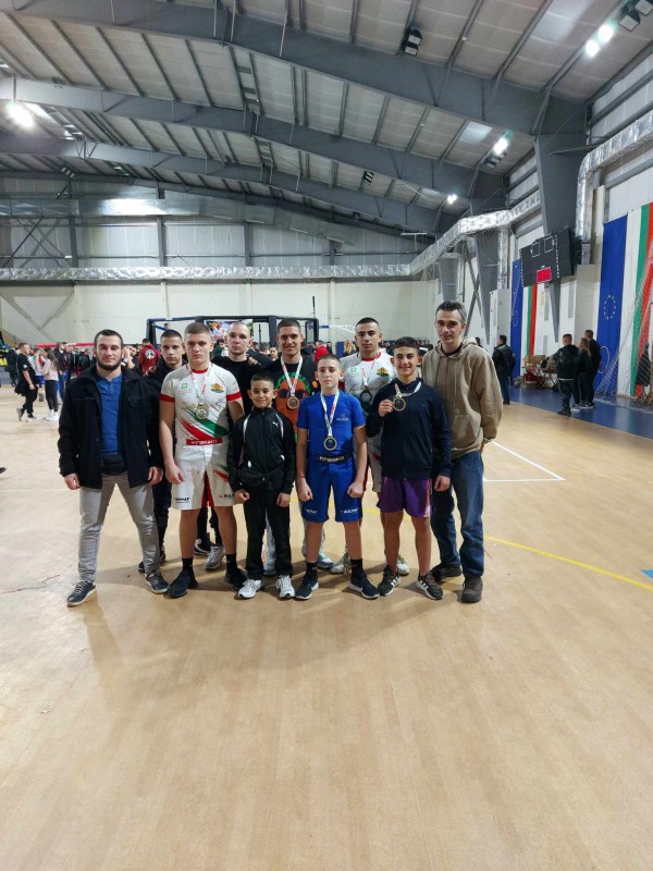 Бойците на “Аргус ММА“ с пет шампиона от републиканско първенство