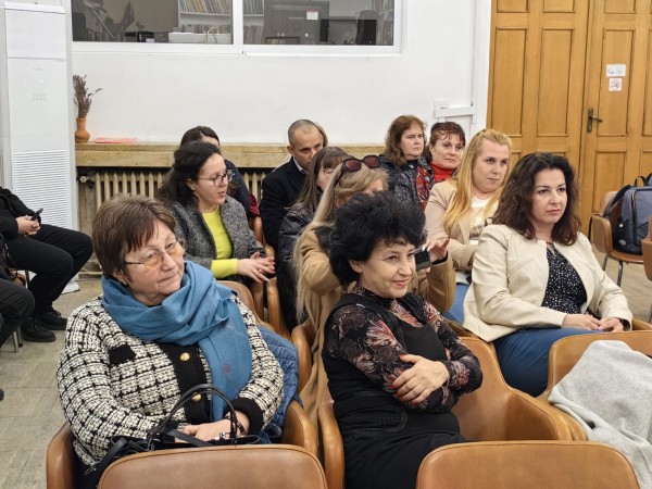 Жени ГЕРБ организираха в Казанлък регионален форум под надслов „Да обичаш без болка“