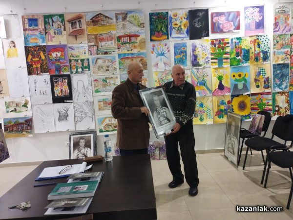 Недялко Пъков представи новата си книга за казанлъшкия революционер Стефан Почеков 