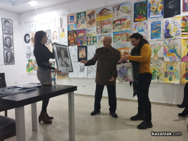 Недялко Пъков представи новата си книга за казанлъшкия революционер Стефан Почеков 