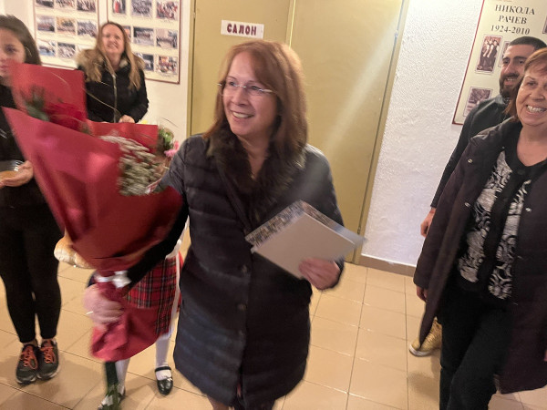 Жителите на с.Голямо Дряново посрещнаха кмета на община Казанлък с благодарност за инициираната среща