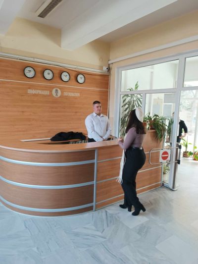 Карина Цекова ще представя ПГЛПТ в Националното състезание „Най-добър млад хотелиер“