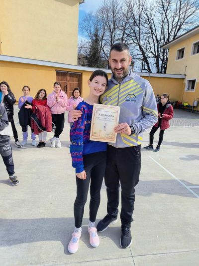 С редица инициативи учениците от ОУ “Георги Кирков“ отдадоха почит към Апостола на свободата