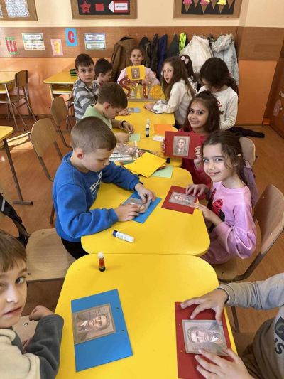 С редица инициативи учениците от ОУ “Георги Кирков“ отдадоха почит към Апостола на свободата