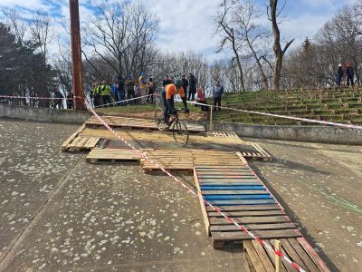 Казанлъшките колоездачи с множество награди от колокроса за Купа “Лястовица-1905“