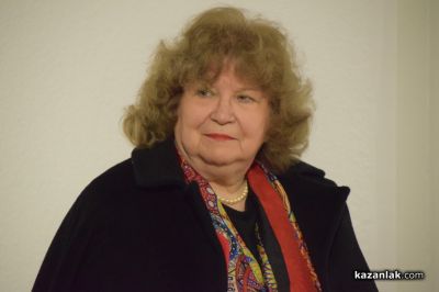 Единственият своеобразен дневник на акад. Дечко Узунов стана част от фонда на Художествена галерия - Казанлък