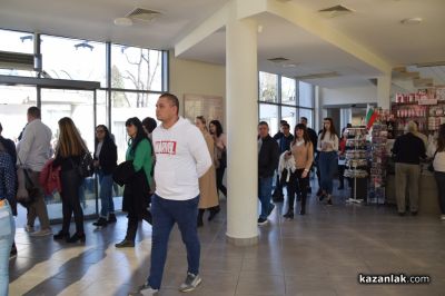 ПГЛПТ представи добри практики пред учители и експерти от четири области