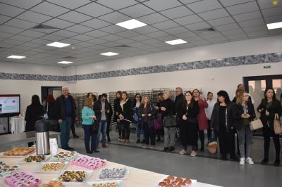 ПГЛПТ представи добри практики пред учители и експерти от четири области