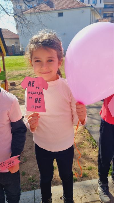 ДГ “Юрий Гагарин“ казаха Не на тормоза в училище