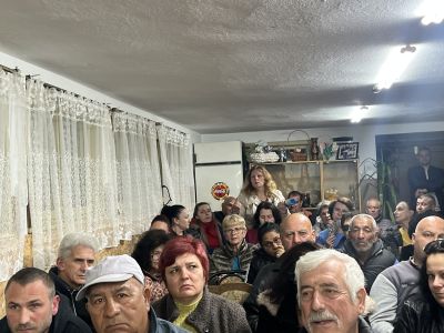 Село Енина дискутира програмата за управление на кмета на община Казанлък