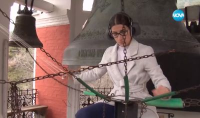 22-годишната Николина е първата жена звънар на Шипченския манастир