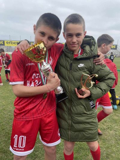 Старозагорска купа във витрината на “Розите“