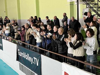 Казанлъшката волейшкола с поредна победа