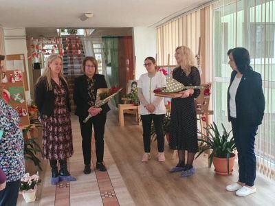 Три детски градини посрещнаха новите си директори