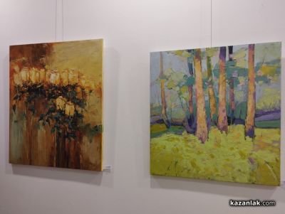 Осмомартенска изложба на жените-творци от Казанлък бе представена в зала “Иван Милев“ 