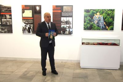 Изложба, посветена на 120-годишнината от освещаването на храм-паметника „Рождество Христово“ край град Шипка бе открита във Велико Търново / Новини от Казанлък