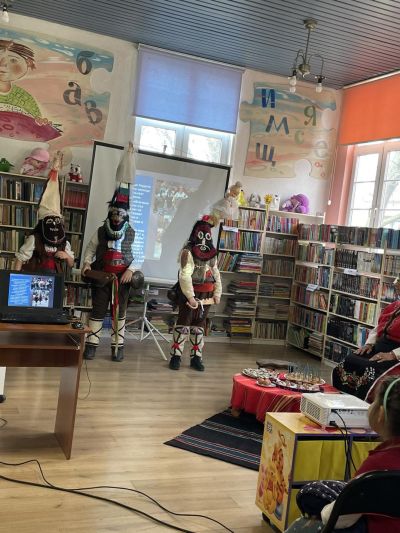 Деца и ученици пресъздадоха традициите и обичаите за празника Сирни заговезни