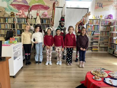 Деца и ученици пресъздадоха традициите и обичаите за празника Сирни заговезни