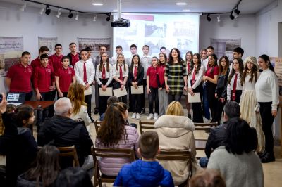 Ученици и учители представят специалностите в месеца на професиите в ПГ „Иван Хаджиенов“