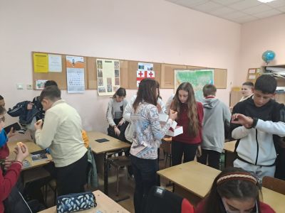 Учениците на ОУ “Мати Болгария“ се запознаха с традициите и обичаите на Грузия