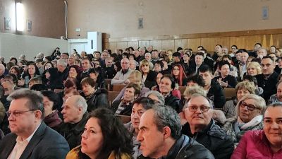 Първият Национален фестивал на комедийните спектакли “Чудото” бе открит в Павел баня