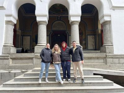 Представители на “Юнайтед Авангард Артист“ участваха в младежки обмен в Румъния