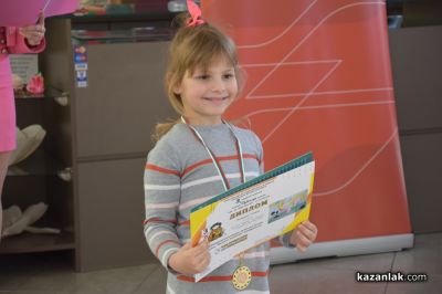 131 награди бяха раздадени на талантливи деца от цялата страна в конкурсите „Малките нашенци” и „Присмехулници“