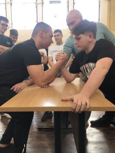 ПГЛПТ излъчи шампионите в Първия си училищен турнир по канадска борба