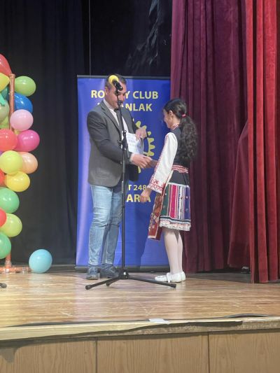 Близо 100 деца показаха своите артистични заложби в конкурса „Чудонемирчета”