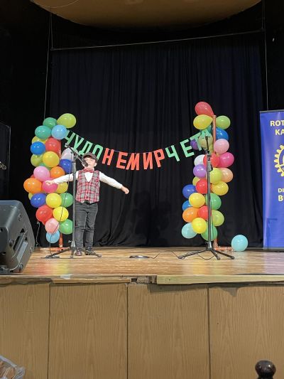 Близо 100 деца показаха своите артистични заложби в конкурса „Чудонемирчета”