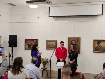 Конкурс, концерт, литературно представяне и театрална постановка зарадваха публиката в шестия ден от Чудомирови празници 2024 в Казанлък