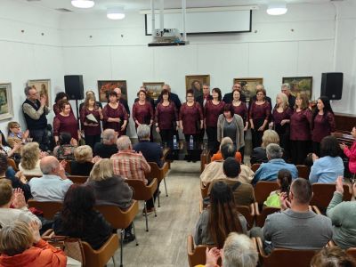 Конкурс, концерт, литературно представяне и театрална постановка зарадваха публиката в шестия ден от Чудомирови празници 2024 в Казанлък