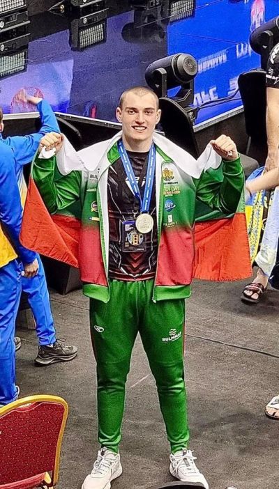 Омар Юсеин стана вицеевропейски шампион за юноши по ММА