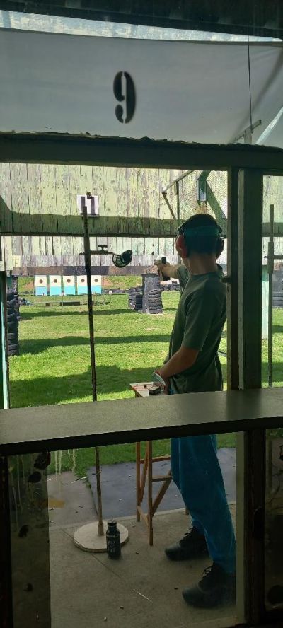 С нови медали се завърнаха стрелците в Казанлък