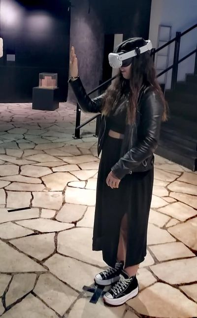 Ученици от клуб „Светлини сред сенките” направиха писателска работилница в София