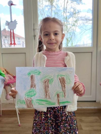 Малчуганите от розовския филиал на ДГ “Юрий Гагарин“ се включиха в Седмицата на гората