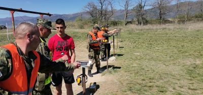 Казанлъшки ученици участваха в занятие по огнева подготовка на Тюлбето