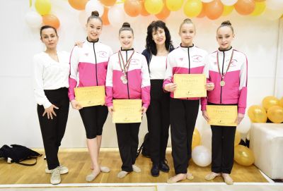 Гимнастичките на СК “Розова долина“ отново станаха златни медалистки