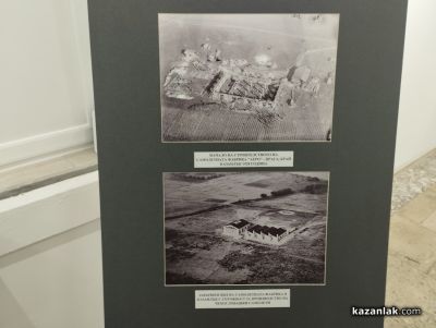 Албуми с интересен снимков материал за самолетостроенето в Казанлък бяха дарени на Музея на фотографията 