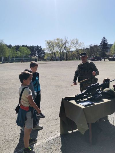 Казанлъшкият гарнизон отвори врати за посетители