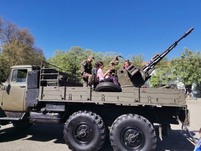 Казанлъшкият гарнизон отвори врати за посетители