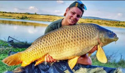 Рибарка улови 4 сома за 4 дни във водите на язовир „Копринка“ 